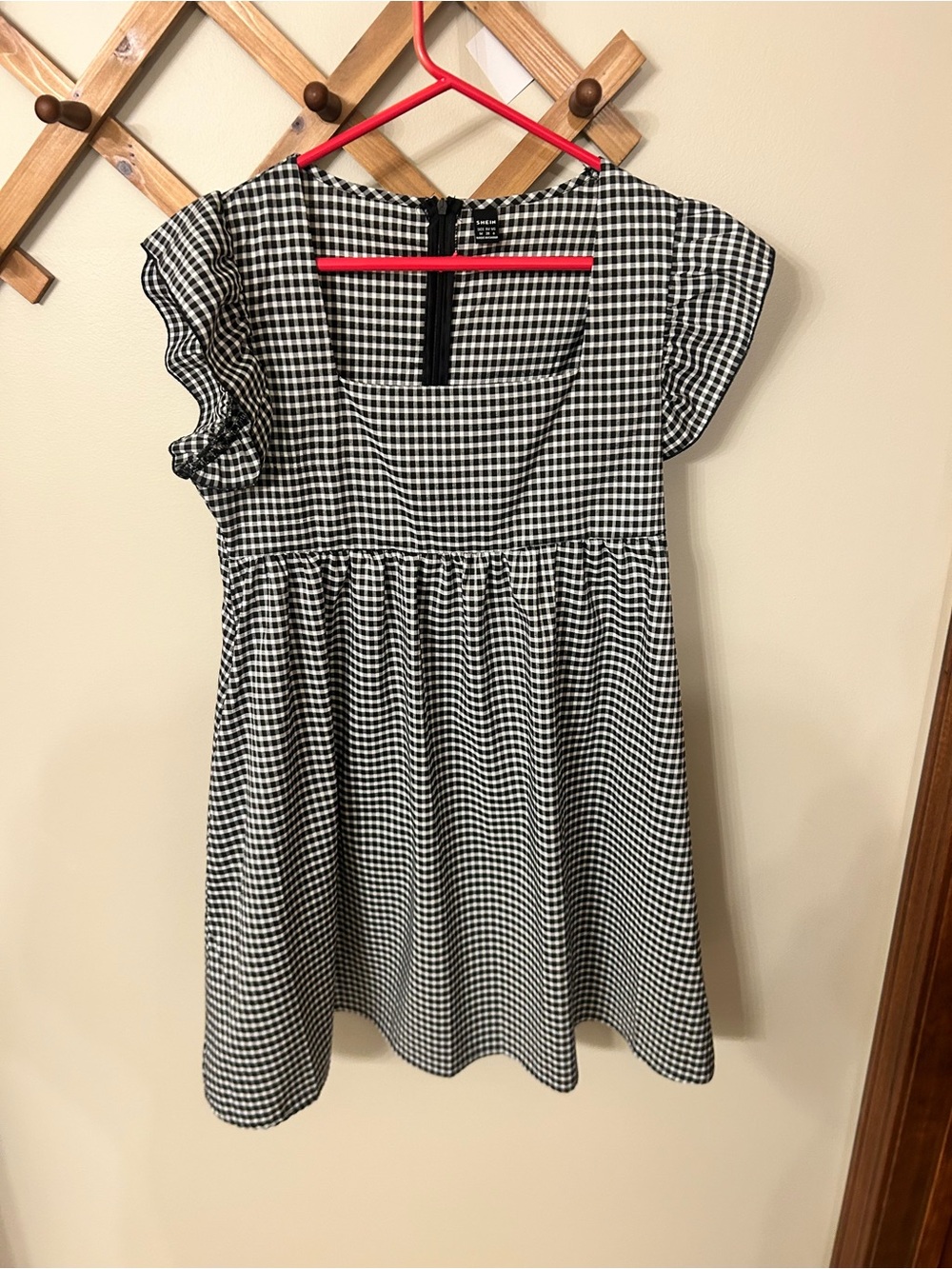 SHEIN Black & White Gingham Square Neck Flutter Sleeve Mini Dress